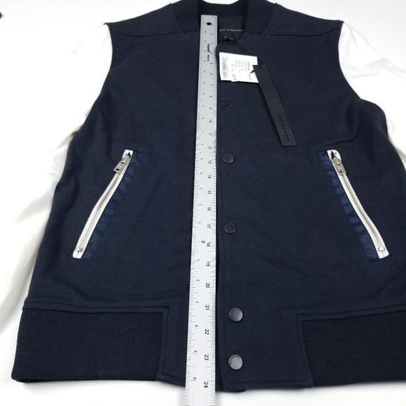 Kai-aakmann NWT Unisex Jacket Size Small Navy Zipper Detail - Picture 13 of 13